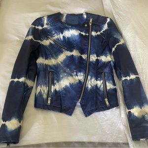 Blue & white tie dye faux leather jacket size xs